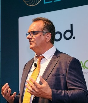 Michiel Spoor, Principal Consultant for Energy, delivers presentation