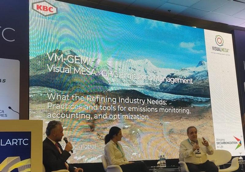 Federico Neira, Joana Variani, and Carlos Ruiz presenting at LARTC